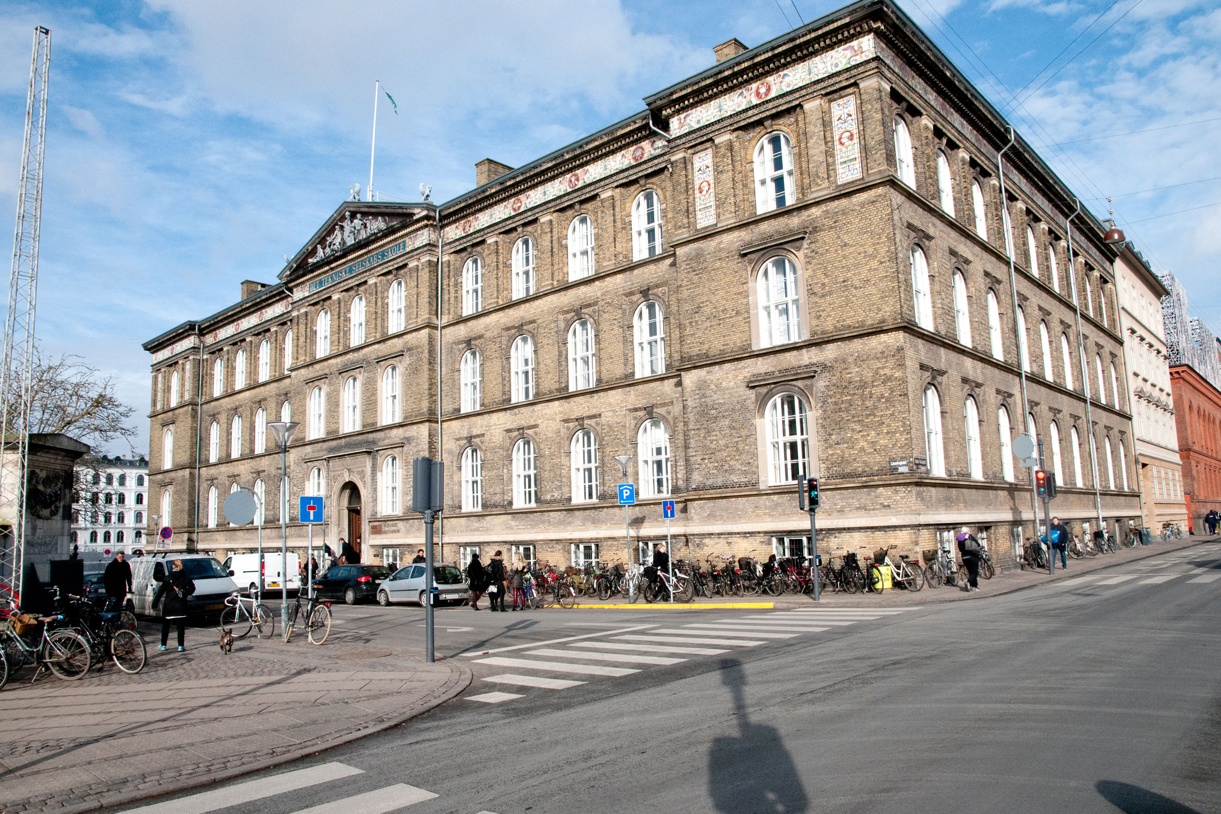 Det Internationale Gymnasium's facade