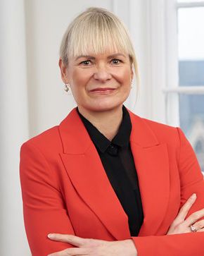 Portrait of teacher on Niels Brock Copenhagen Business College Kathrine Lassen