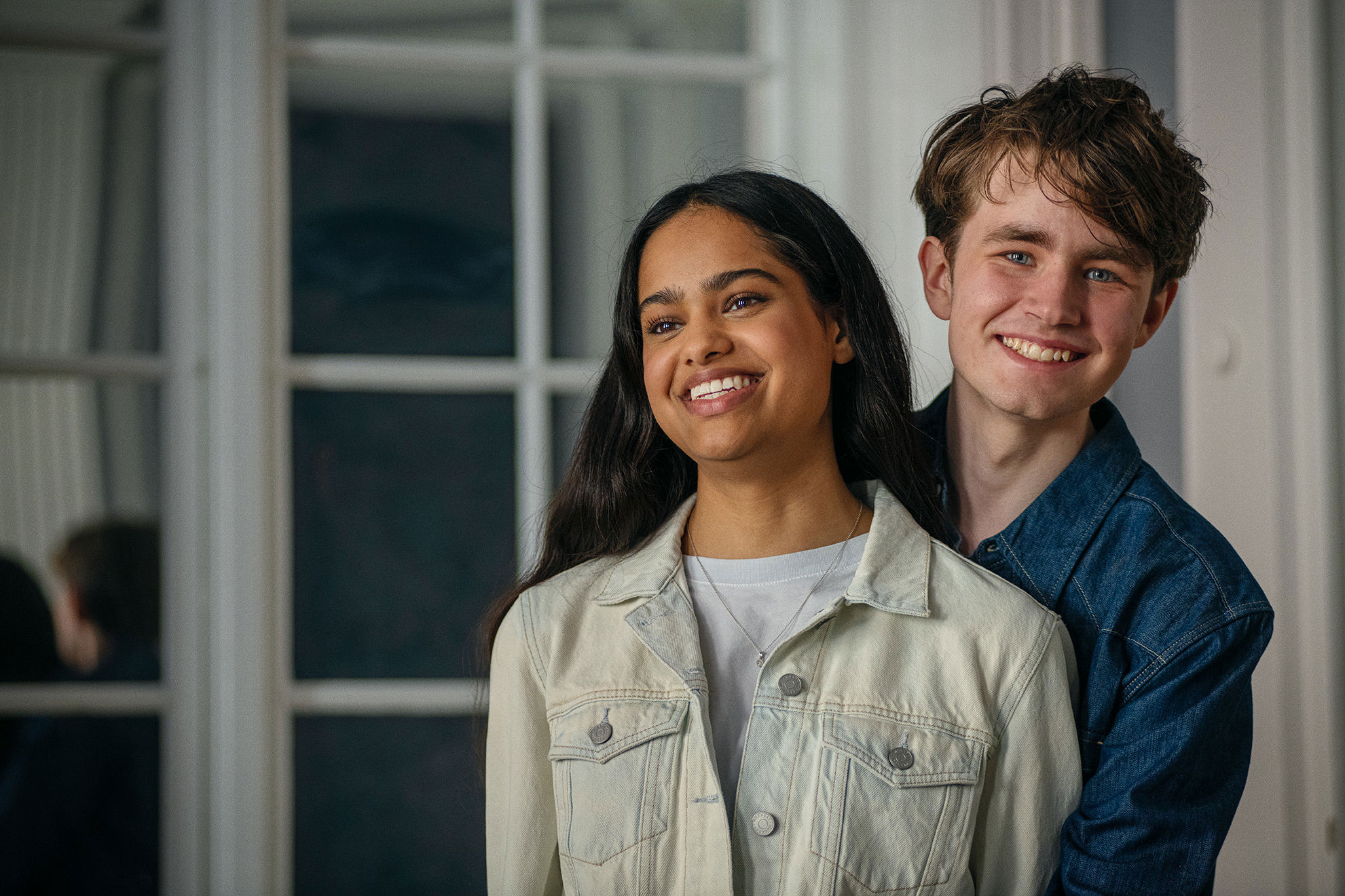 Portræt af to elever fra Jesper Buchs Iværksætterakademi