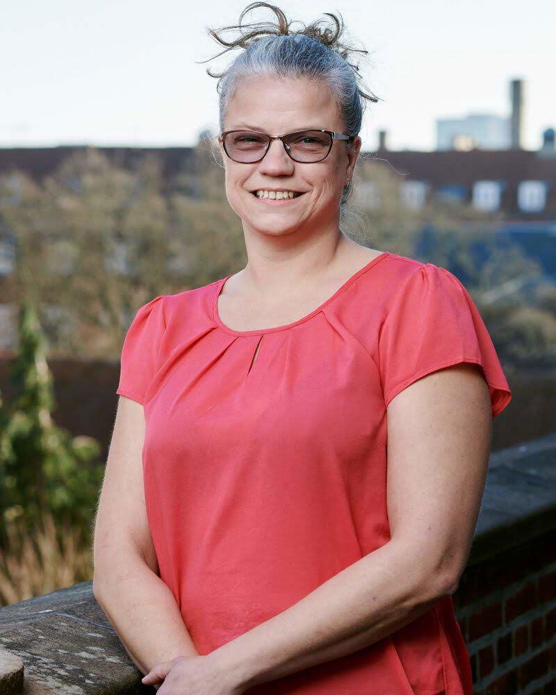 Portræt af medarbejder Ulla Hoppe